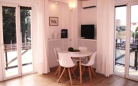 Bright Apartment
