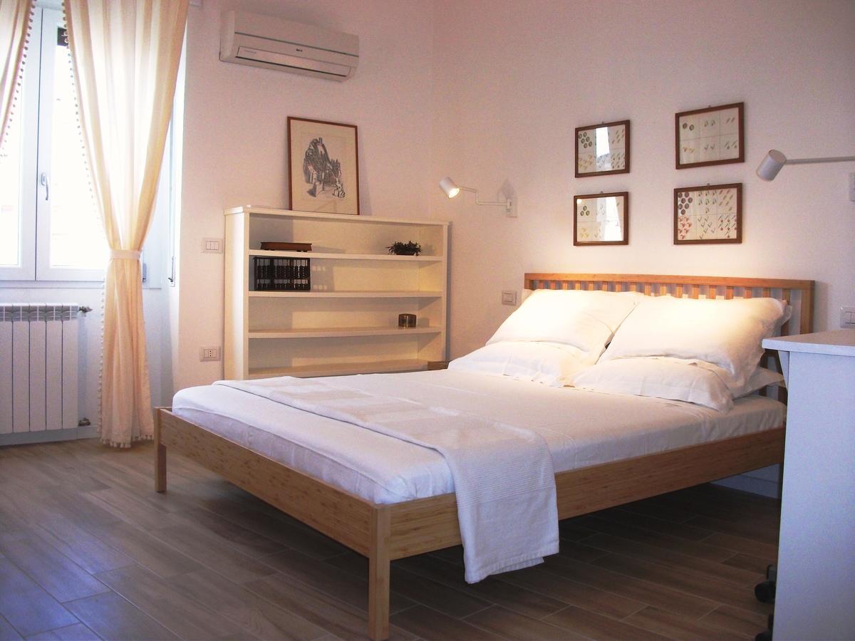 Bright Apartment Cagliari Extérieur photo